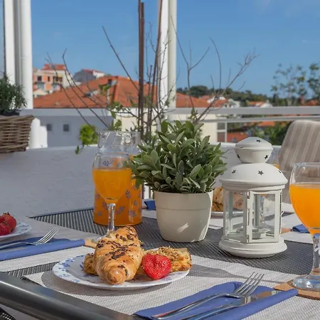 So Hvar So Good! Spacious With Terrace 아파트 흐바르