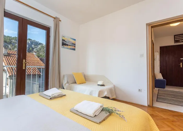 Апартаменты So Hvar So Good! Spacious With Terrace *