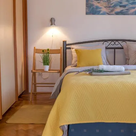 So Hvar So Good! Spacious With Terrace *