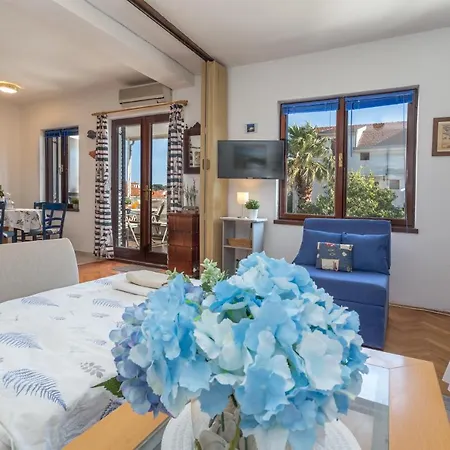 So Hvar So Good! Spacious With Terrace Hvar Town